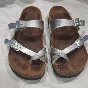 FINAL SALE Birkenstock Sz 37 sandals
